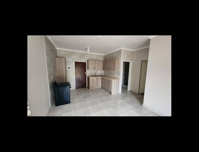 1 BEDROOM TOWNHOUSE FOR SALE IN PRIMROSE